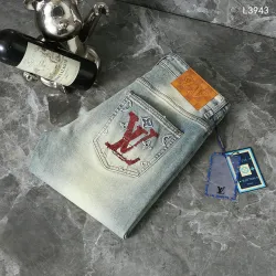 Louis Vuitton Jeans for MEN #B61665
