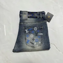 Louis Vuitton Jeans for MEN #B66825