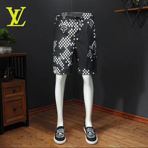 Louis Vuitton Pants for Louis Vuitton Short Pants for men #B49750