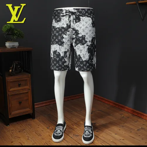 Louis Vuitton Pants for Louis Vuitton Short Pants for men #B49752