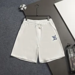 Louis Vuitton Pants for Louis Vuitton Short Pants for men #B64637