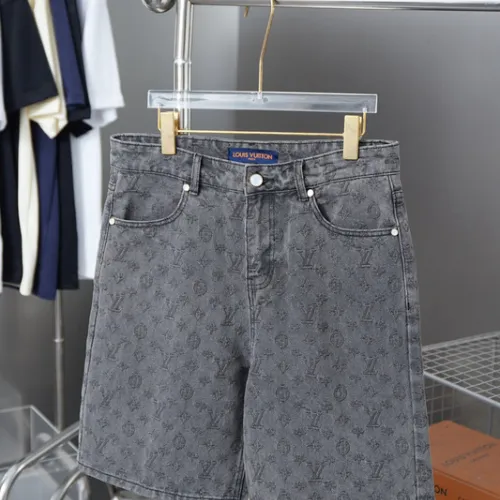 Louis Vuitton Pants for Louis Vuitton Short Pants for men Black #B52917