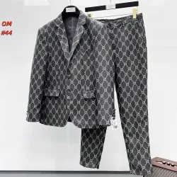 Gucci Suits #B65660