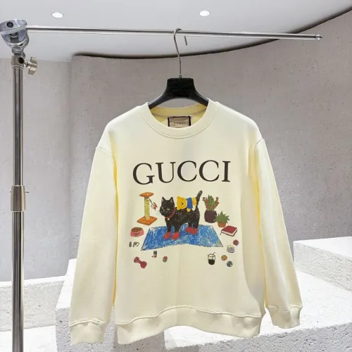 Gucci Black Cat Graphic Crewneck Sweatshirt, Cream #A68051