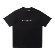Givenchy T-shirts for MEN #999932821