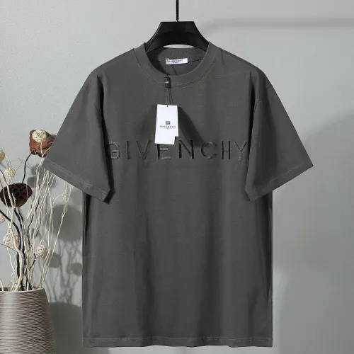 Givenchy T-shirts for MEN #B65104