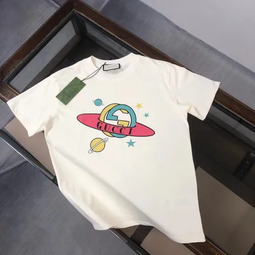 Gucci T-shirts for Gucci Men's AAA T-shirts #B60292