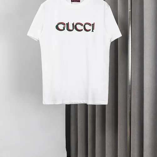 Gucci T-shirts for Gucci Men's AAA T-shirts #B62673