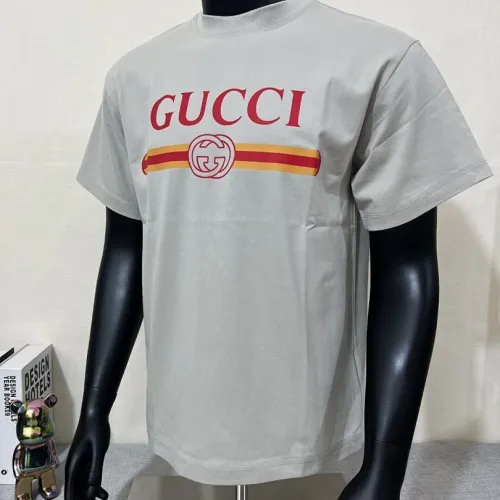 Gucci T-shirts for Gucci Men's AAA T-shirts #B63765