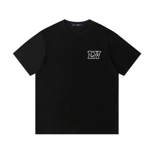 Louis Vuitton T-Shirts for AAAA Louis Vuitton T-Shirts #B38370
