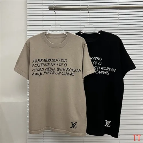 Louis Vuitton T-Shirts for AAAA Louis Vuitton T-Shirts #B49494