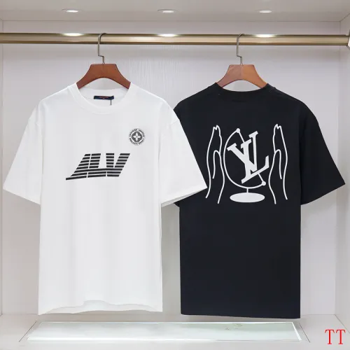 Louis Vuitton T-Shirts for AAAA Louis Vuitton T-Shirts #B50463