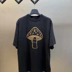 Louis Vuitton T-Shirts for AAAA Louis Vuitton T-Shirts #B58408