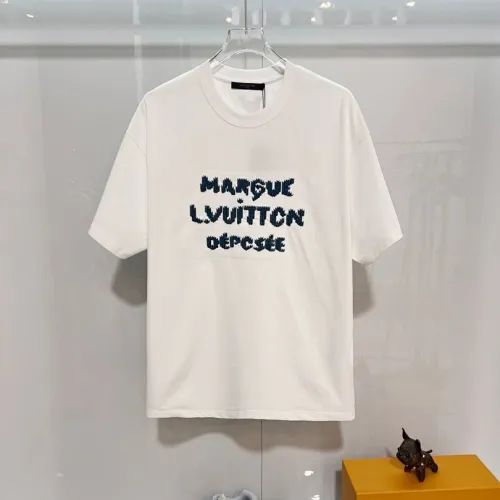 Louis Vuitton T-Shirts for AAAA Louis Vuitton T-Shirts #B59811