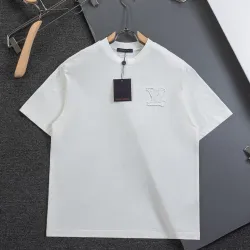 Louis Vuitton T-Shirts for AAAA Louis Vuitton T-Shirts #B60021