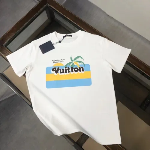Louis Vuitton T-Shirts for AAAA Louis Vuitton T-Shirts #B60288