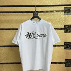 Louis Vuitton T-Shirts for AAAA Louis Vuitton T-Shirts #B60327