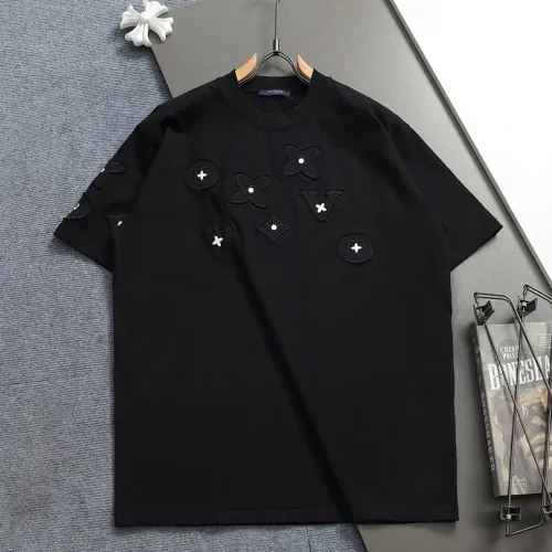 Louis Vuitton T-Shirts for AAAA Louis Vuitton T-Shirts #B60373