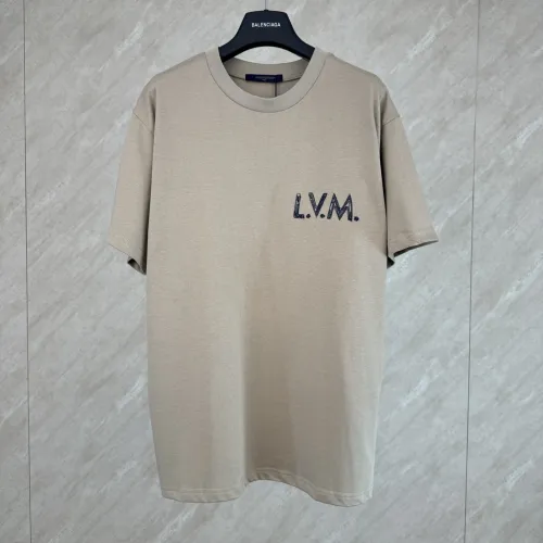 Louis Vuitton T-Shirts for AAAA Louis Vuitton T-Shirts #B60708