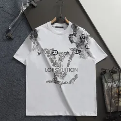 Louis Vuitton T-Shirts for AAAA Louis Vuitton T-Shirts #B62325