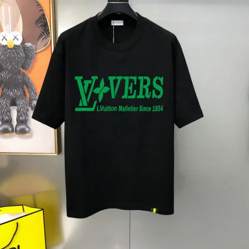 Louis Vuitton T-Shirts for AAAA Louis Vuitton T-Shirts #B63363