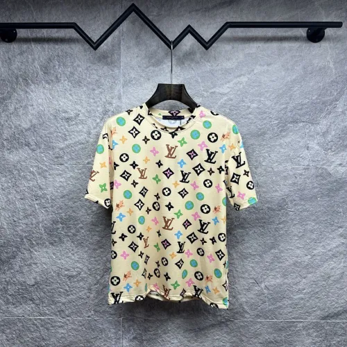 Louis Vuitton T-Shirts for AAAA Louis Vuitton T-Shirts #B63428