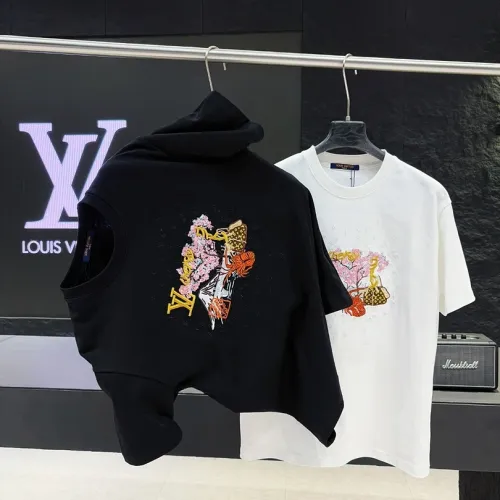 Louis Vuitton T-Shirts for AAAA Louis Vuitton T-Shirts #B64947