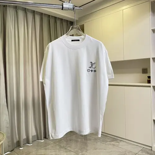 Louis Vuitton T-Shirts for AAAA Louis Vuitton T-Shirts #B65580