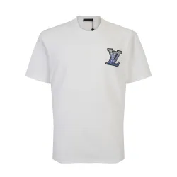 Louis Vuitton T-Shirts for AAAA Louis Vuitton T-Shirts #B65581