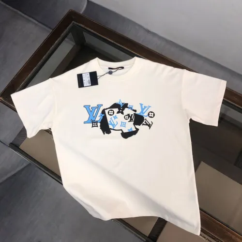 Louis Vuitton T-Shirts for AAAA Louis Vuitton T-Shirts Black/White #B53884