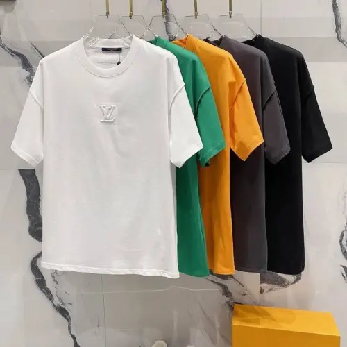 Louis Vuitton T-Shirts for AAAA Louis Vuitton T-Shirts Black/White/Yellow/Green/Grey #B46670