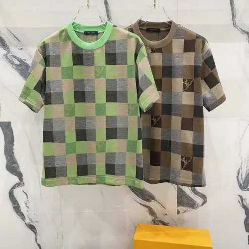 Louis Vuitton T-Shirts for AAAA Louis Vuitton T-Shirts Plaid Print #B46701