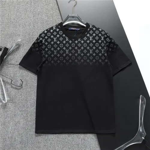Louis Vuitton T-Shirts for Men' Shirts #9999931683
