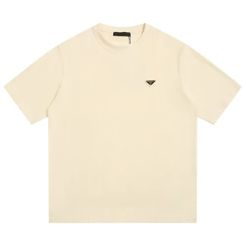 Prada T-Shirts for Men #B40331