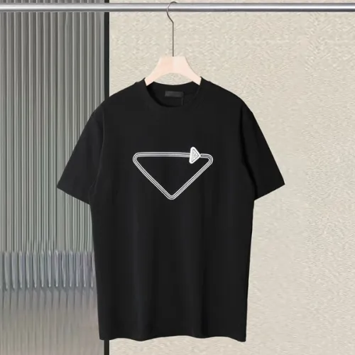 Prada T-Shirts for Men #B47402