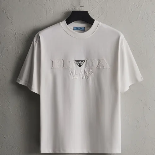 Prada T-Shirts for Men #B66909