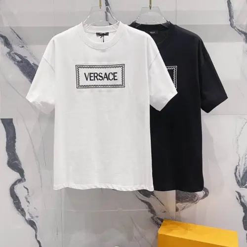 Versace T-Shirts for Men t-shirts Black/White #B47169