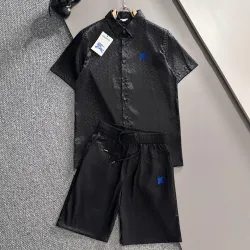 Burberry Tracksuits for Burberry Short Tracksuits for men #B67064
