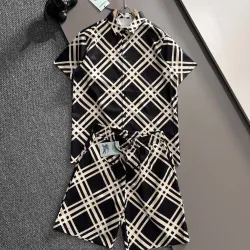 Burberry Tracksuits for Burberry Short Tracksuits for men #B67066