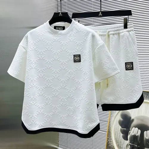 Fendi Tracksuits for Fendi Short Tracksuits for men #B66206