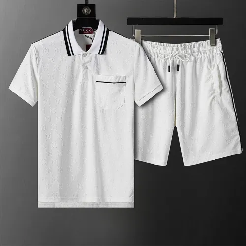 Gucci Tracksuits for Gucci short tracksuits for men #B61443