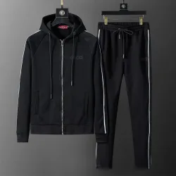 Gucci Tracksuits for Men's long tracksuits #B56414