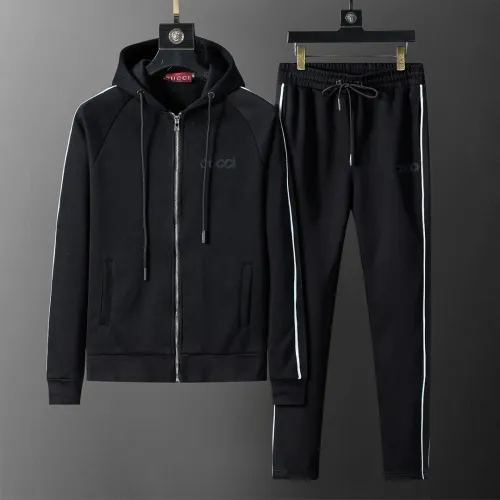 Gucci Tracksuits for Men's long tracksuits #B56414