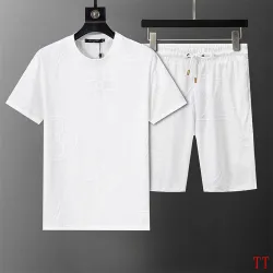 Louis Vuitton tracksuits for Louis Vuitton short tracksuits for men #B49534