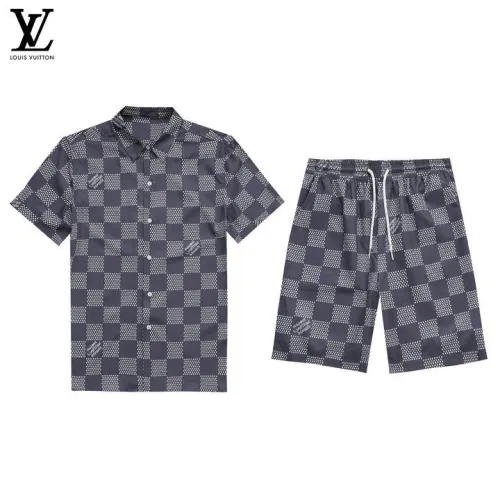 Louis Vuitton tracksuits for Louis Vuitton short tracksuits for men #B49883