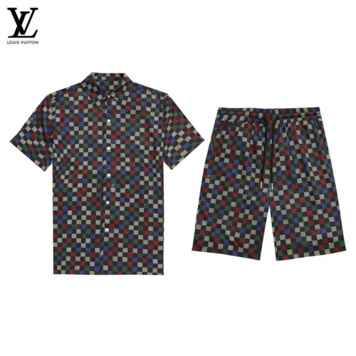 Louis Vuitton tracksuits for Louis Vuitton short tracksuits for men #B49885
