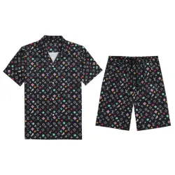 Louis Vuitton tracksuits for Louis Vuitton short tracksuits for men #B49889