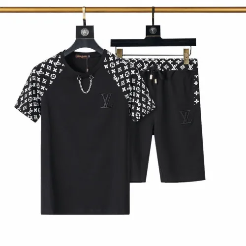 Louis Vuitton tracksuits for Louis Vuitton short tracksuits for men #B51889