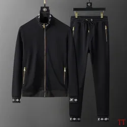 Louis Vuitton tracksuits for Louis Vuitton short tracksuits for men #B54666