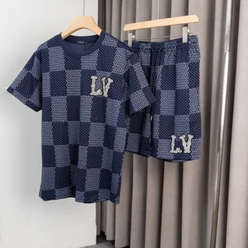 Louis Vuitton tracksuits for Louis Vuitton short tracksuits for men #B57923